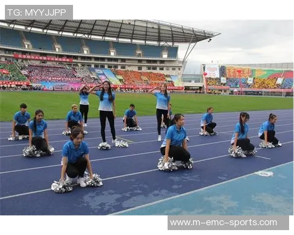 李华钧在足球场上的奋斗历程与职业生涯的辉煌成就分析 李华钧在足球场上的奋斗历程与职业生涯的辉煌成就分析